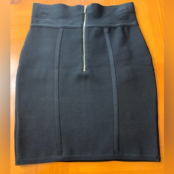 NWOT Bebe Bodycon High Waisted Jet Black Skirt Size M - Picture 2 of 10